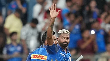 | Photo: AP/Rafiq Maqbool