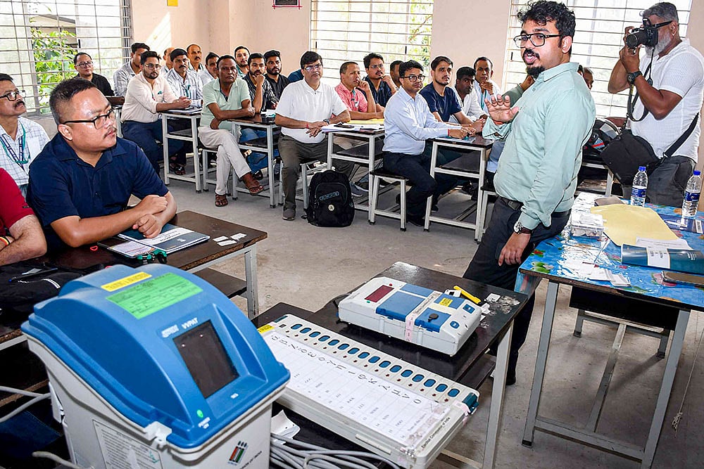 Polling officials train on EVM, VVPAT in Guwahati