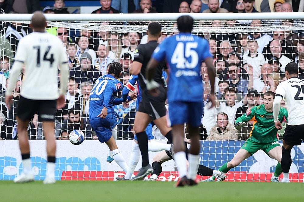 English FA Cup Quarterfinal Soccer Match: Chelsea vs Port Vale