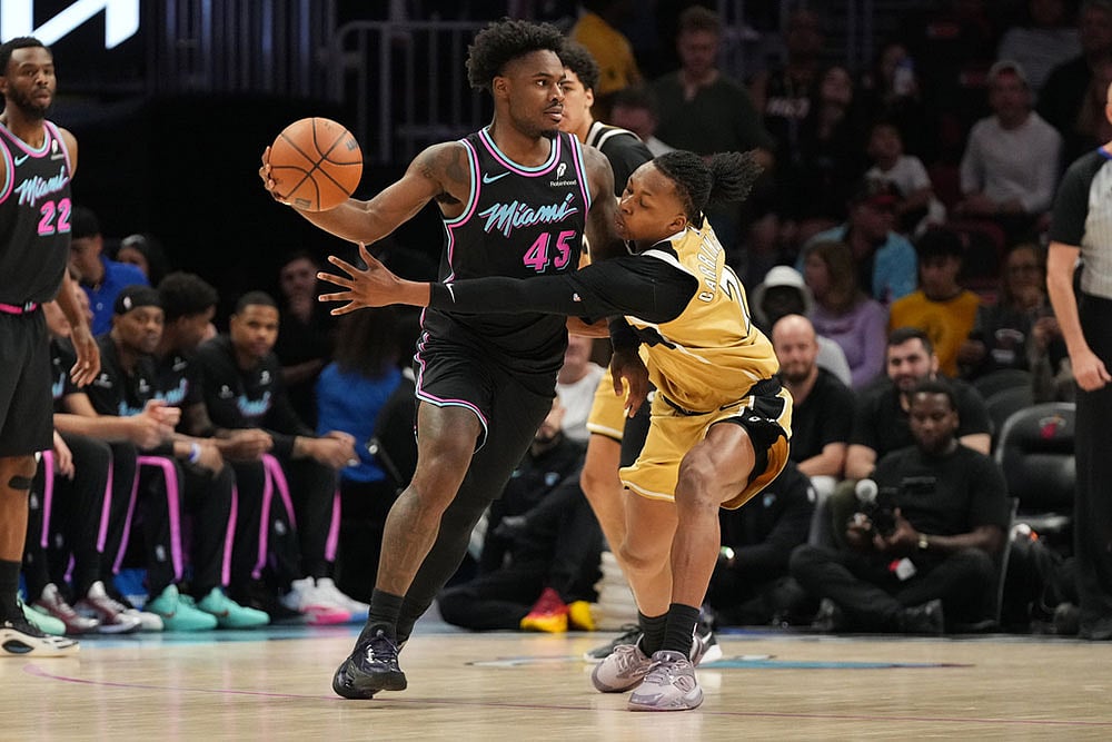 NBA Basketball Game: Miami Heat vs Washington Wizards