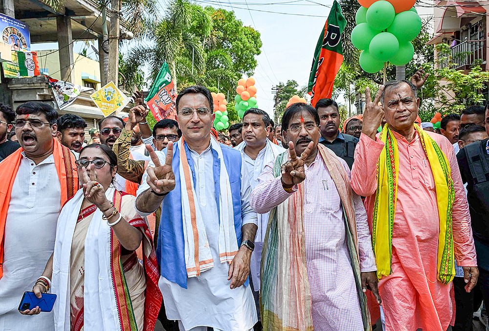 WB polls: BJPs Swapan Das files nomination