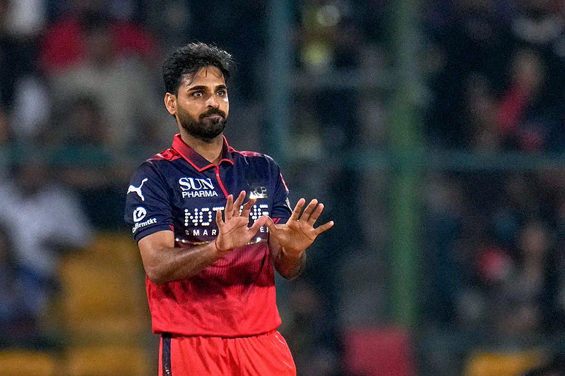 Indian Premier League: RCB vs CSK Bhuvneshwar Kumar