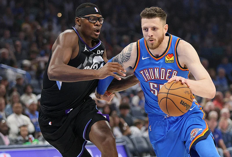 Oklahoma City Thunder Vs Utah Jazz NBA photo gallery-Isaiah Hartenstein
