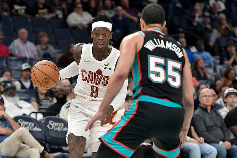 NBA Basketball Game: Cleveland Cavaliers vs Memphis Grizzlies
