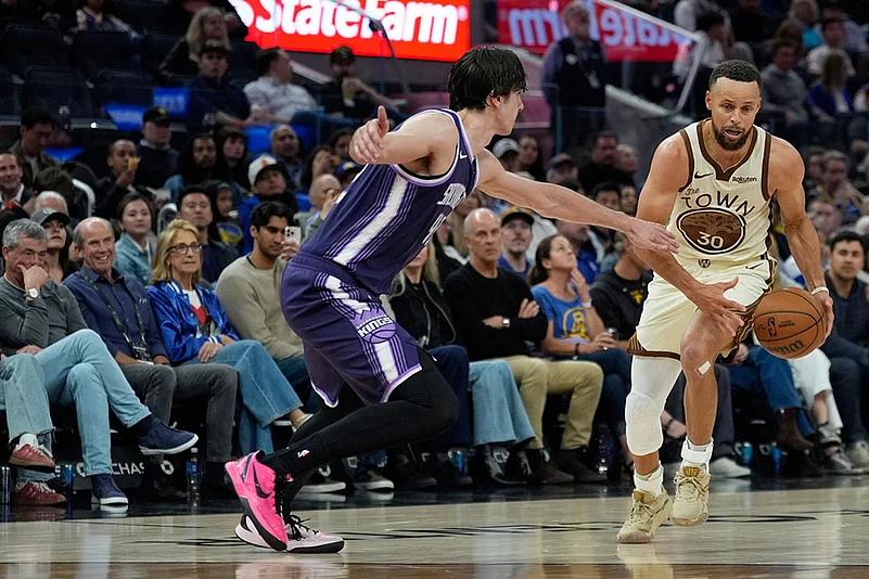 NBA: Sacramento Kings vs Golden State Warriors Stephen Curry