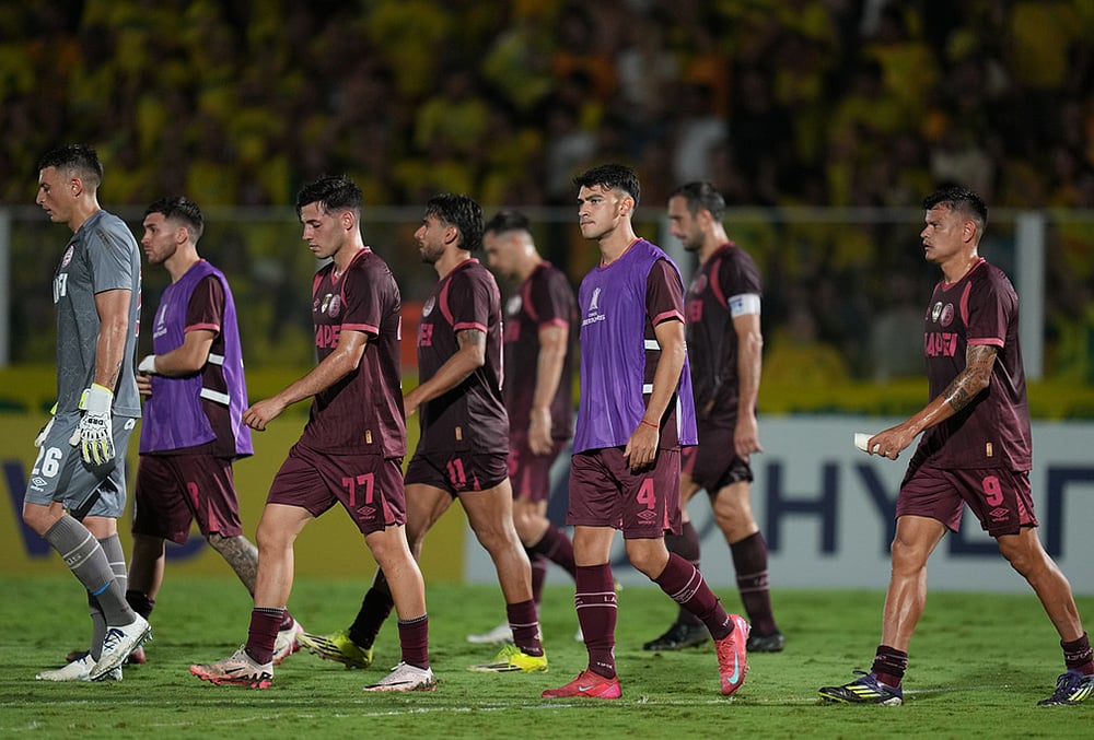 Copa Libertadores Mirassol vs Club Atlético Lanús Soccer photos-