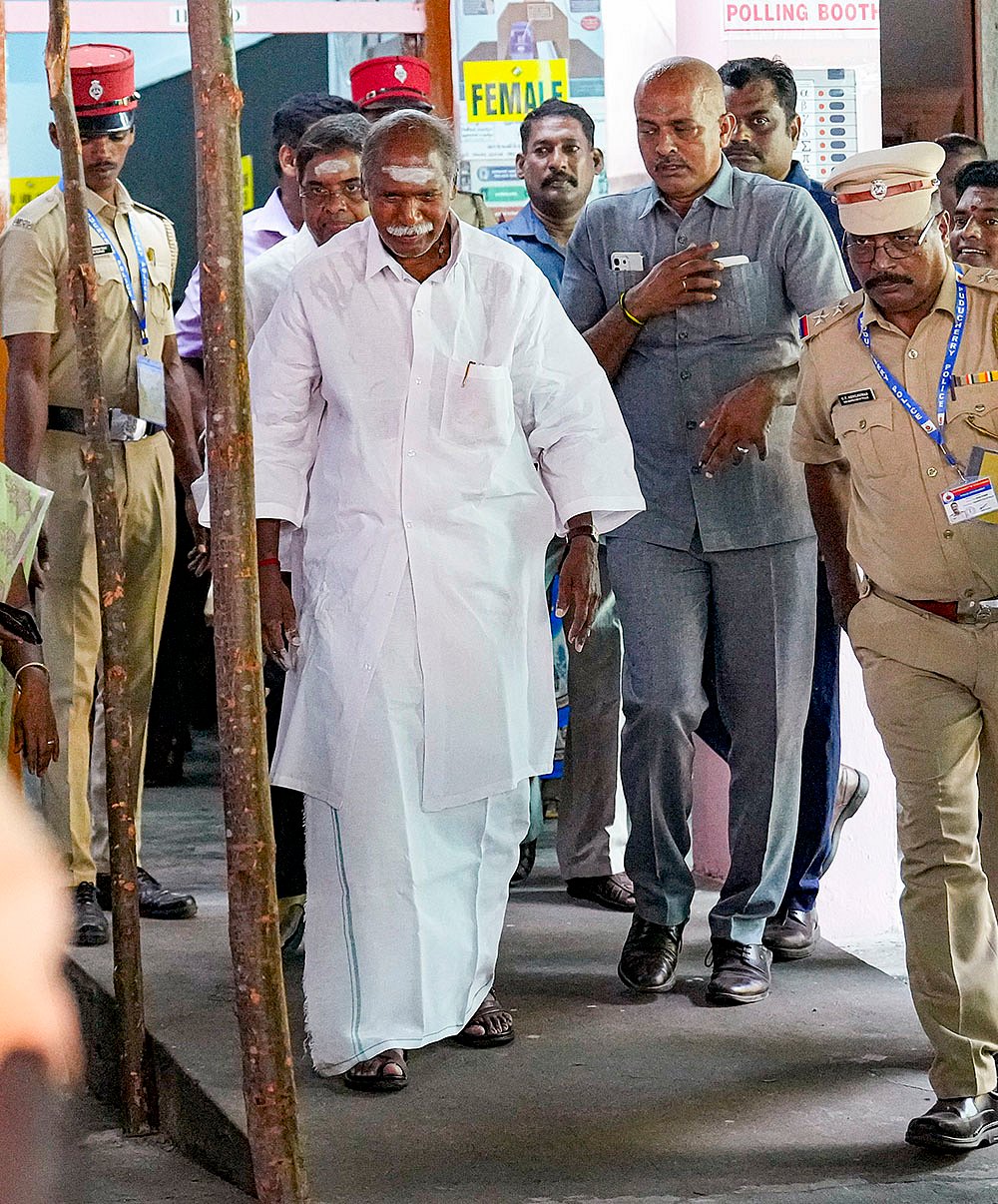 Puducherry polls: CM Rangasamy casts vote