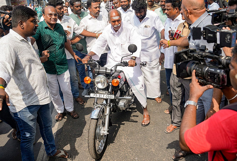 Puducherry polls: CM Rangasamy casts vote
