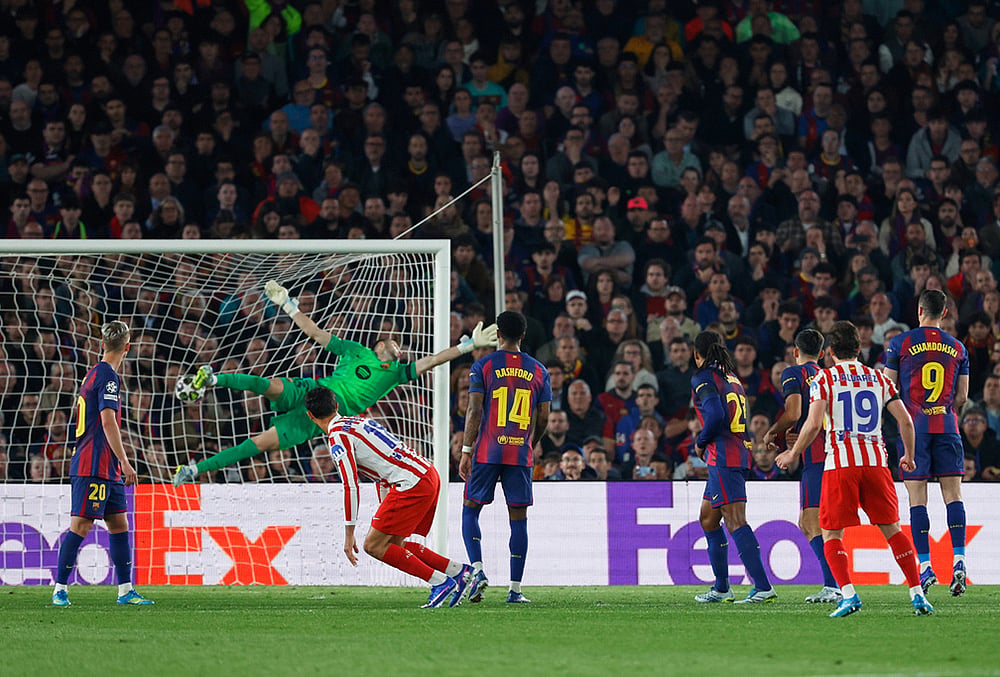 FC Barcelona Vs Atletico Madrid Champions League quarterfinal match-Julian Alvarez