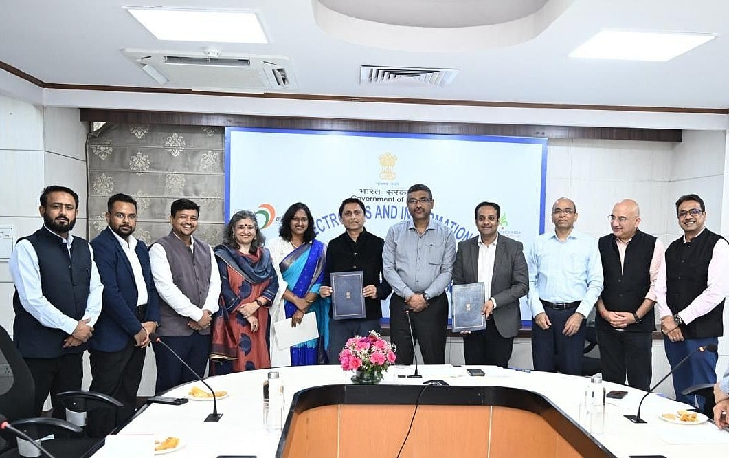 MeitY, Microsoft, and 1M1B officials launch Green Skills & AI Centres of Excellence in India - null