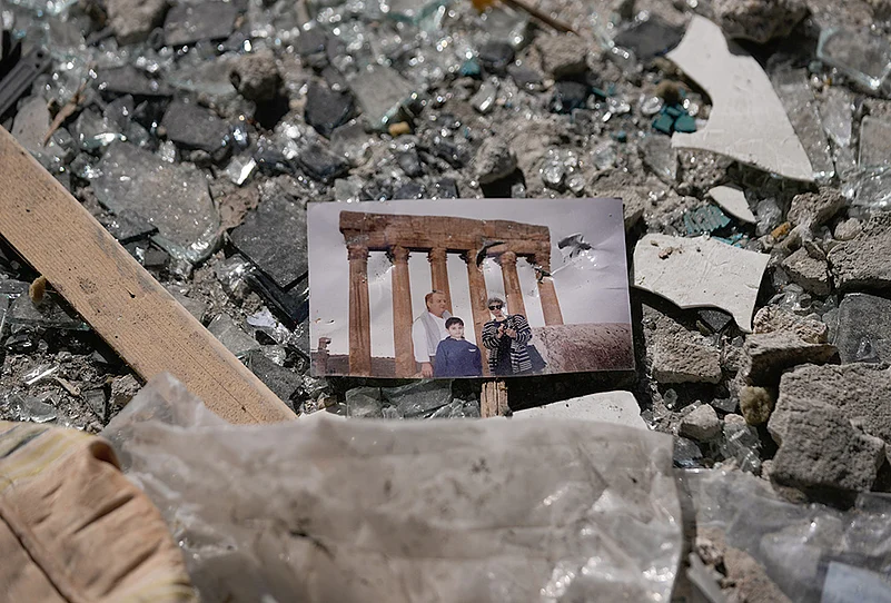 Lebanon bombing pictures