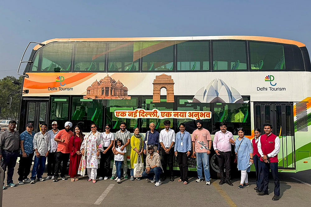 Delhi Tourism electric double-decker bus