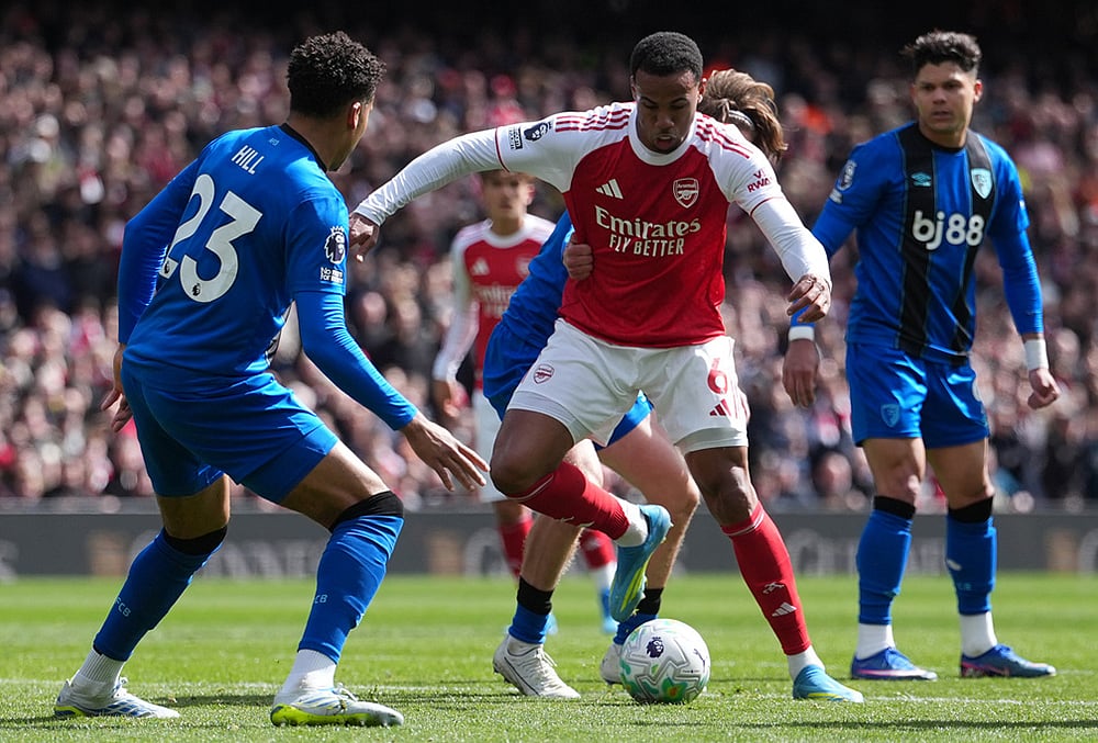 Arsenal vs Bournemouth Premier League soccer-James Hill