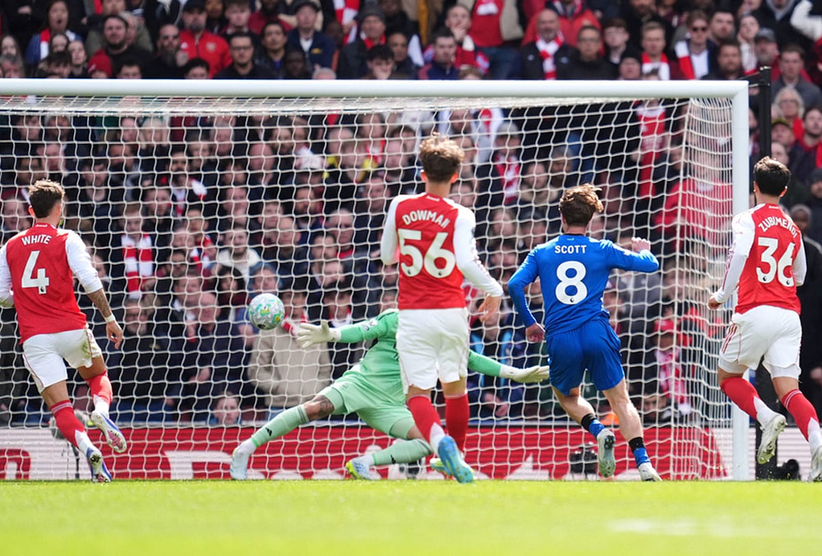 Arsenal vs Bournemouth Premier League soccer-Alex Scott