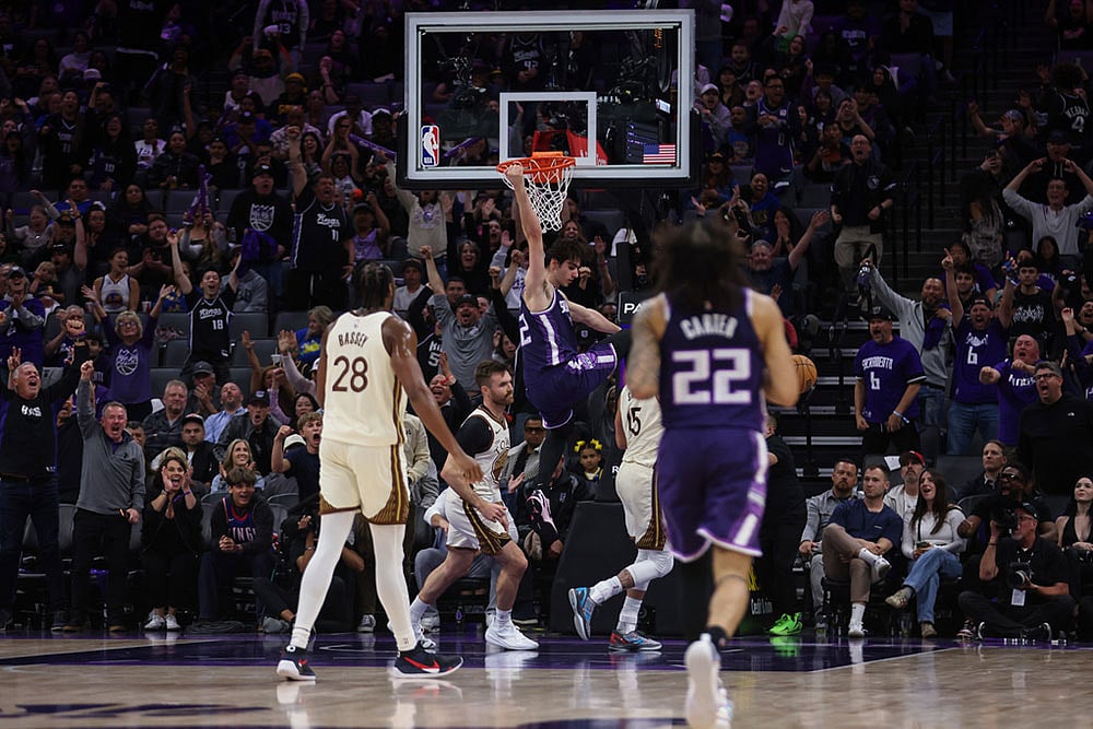 NBA Basketball Game: Sacramento Kings vs Golden State Warriors