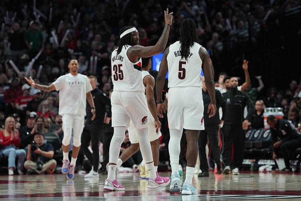 Basketball: Portland Trail Blazers vs Los Angeles Clippers