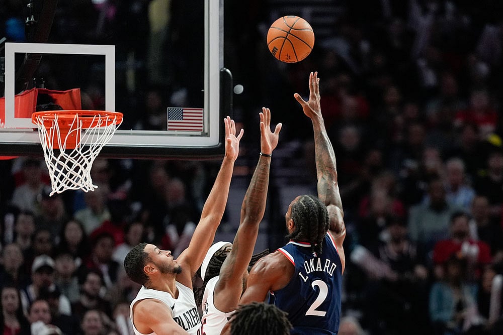 Basketball: Los Angeles Clippers vs Portland Trail Blazers