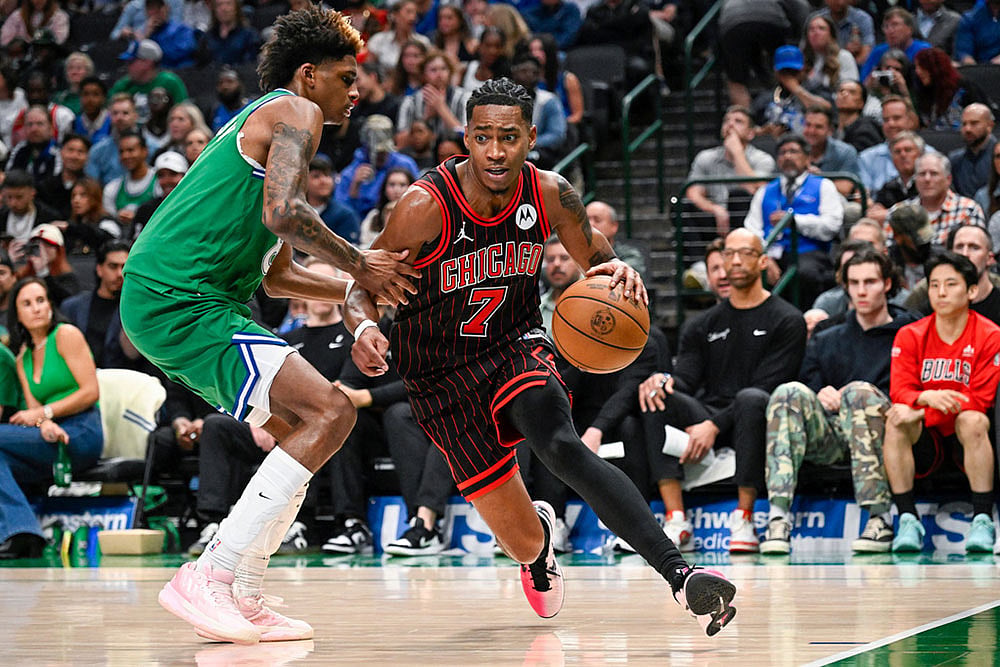 NBA Basketball: Chicago Bulls vs Dallas Mavericks