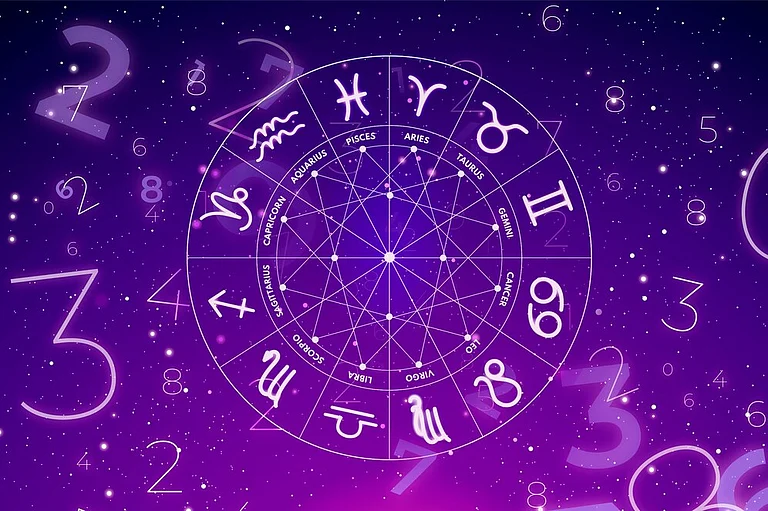 Weekly Horoscope for April 19 to April 25 - null
