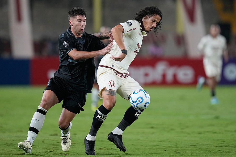 Copa Libertadores Soccer Match: Universitario vs Coquimbo Unido