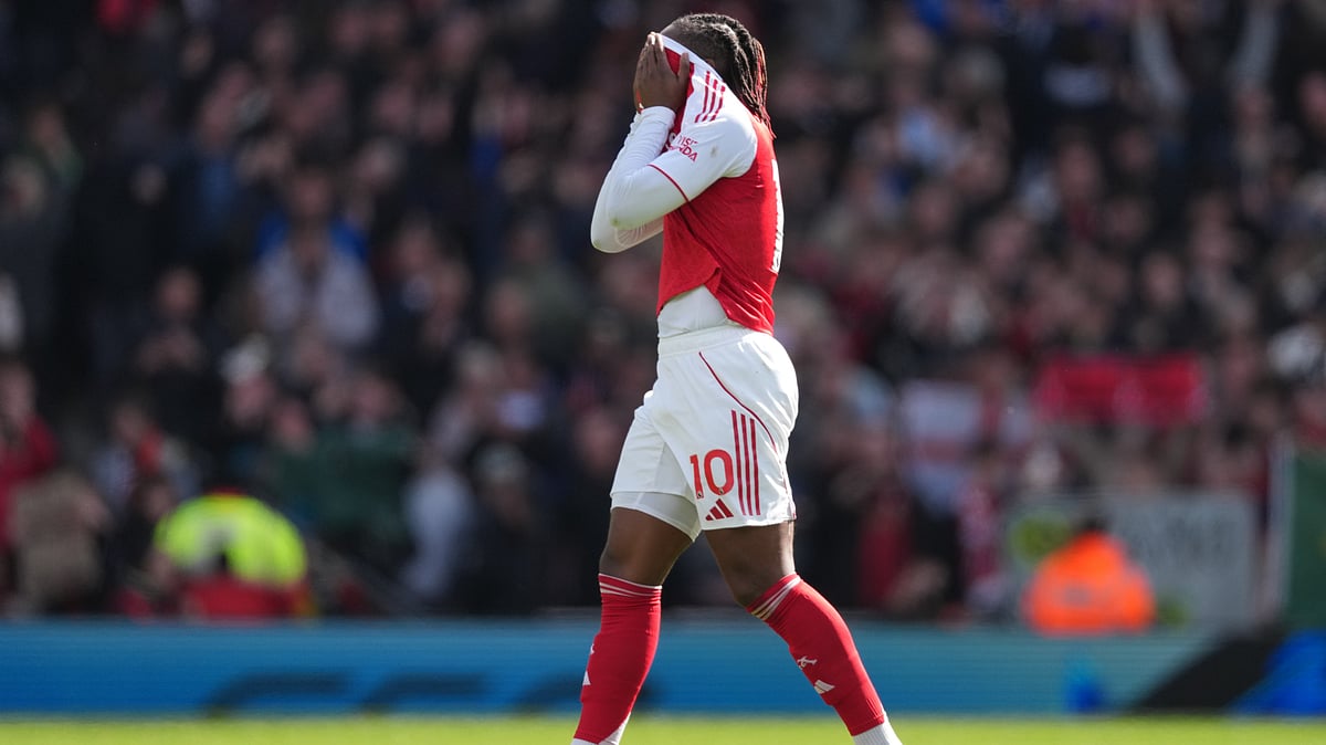 Arsenal's Eberechi Eze reacts after after the Premier League soccer match between Arsenal and Bournemouth in London, England Saturday, April 11, 2026.  - | Photo: AP/Dave Shopland