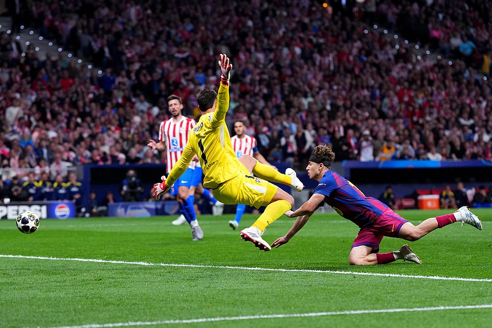 UEFA Champions League: Barcelona vs Atletico Madrid