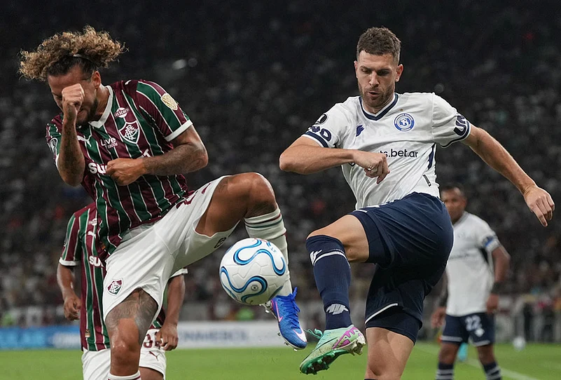 Fluminense Vs Independiente Rivadavia Copa Libertadores match-Leonel Bucca