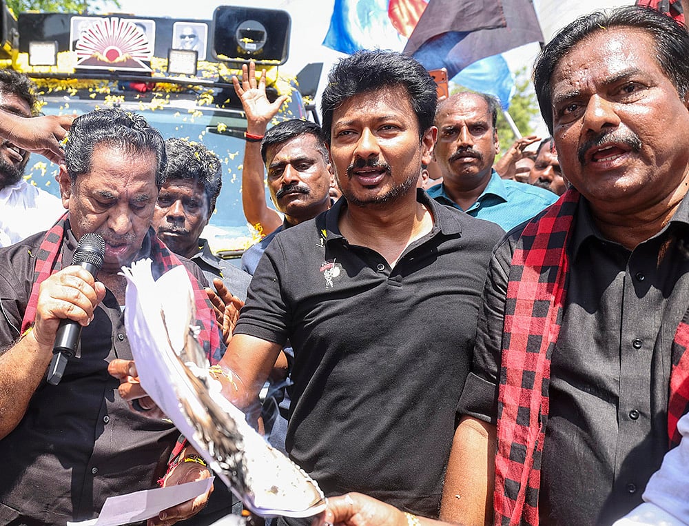 DMK workers protest against Delimitation Bill