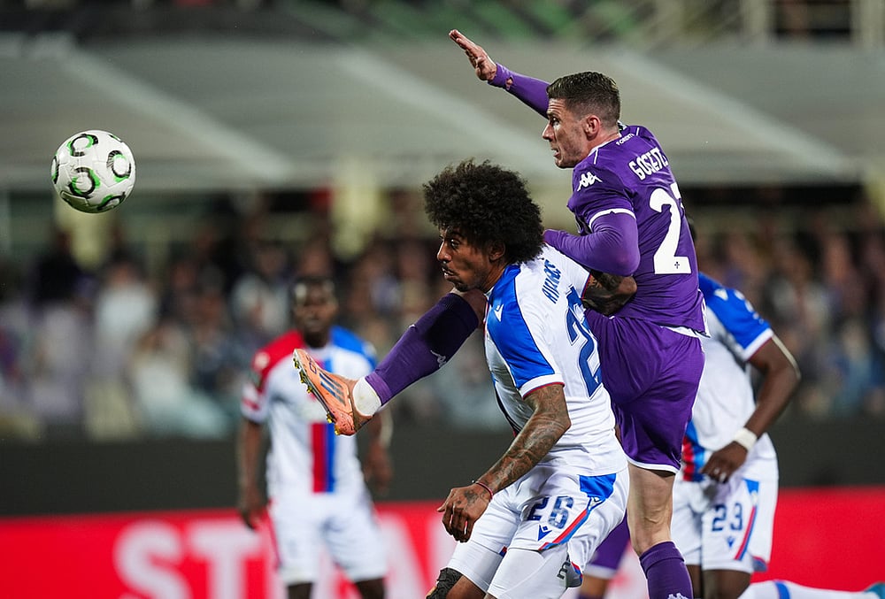 Fiorentina vs Crystal Palace UEFA Conference League soccer-Robin Gosens