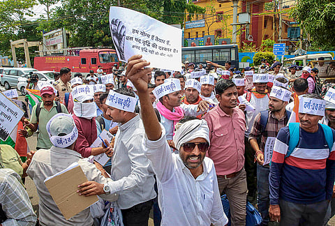 Teacher aspirants stage a protest outside the Chief Minister’s residence demanding recruitment in the school education department, in Bhopal.