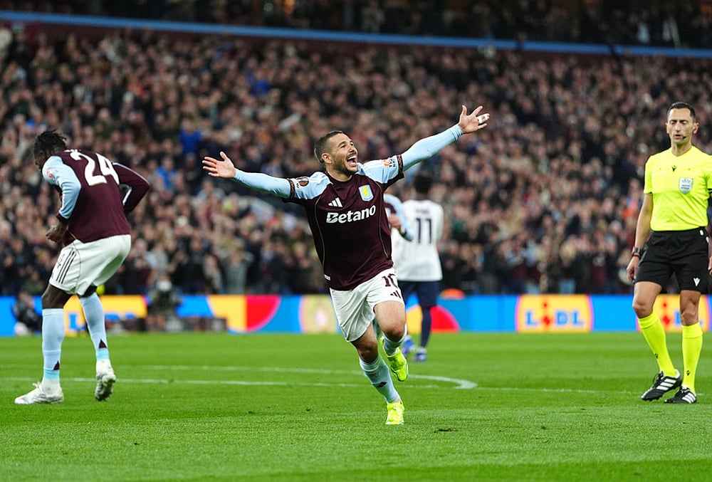 Aston Villa Vs Bologna FC UEFA Europa League soccer-Emi Buendia