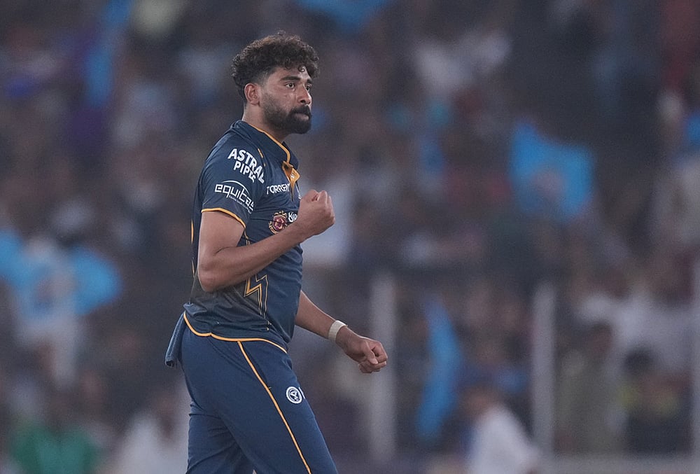 GT vs KKR IPL 2026 Match 25 T20 cricket match-Mohammed Siraj