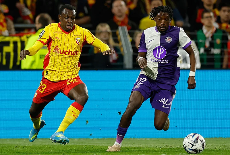 Lens Vs Toulouse Ligue 1 soccer-Lens Saud Abdulhamid
