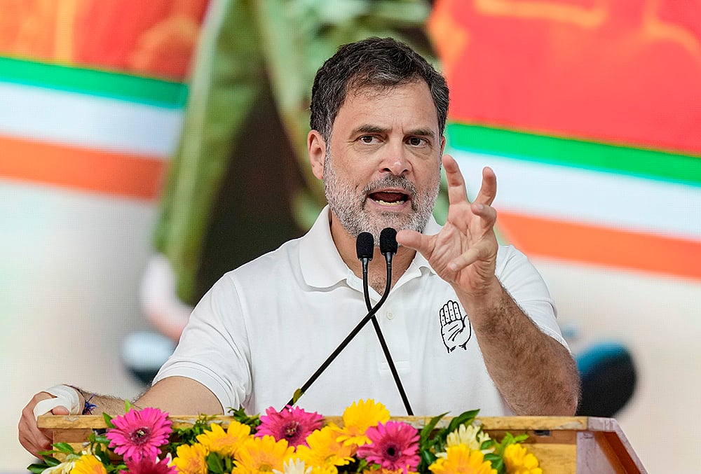 TN Polls: Rahul Gandhi campaigns in Tiruvallur