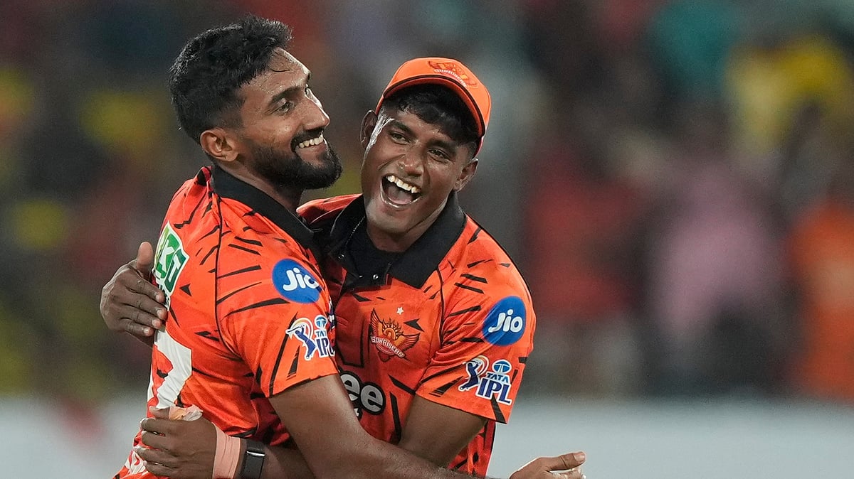 Sunrisers Hyderabad's Eshan Malinga, left, and Sakib Hussain celebrates the wicket of Chennai Super Kings' Matthew Short during the Indian Premier League cricket match between Sunrisers Hyderabad and Chennai Super Kings in Hyderabad. - AP Photo