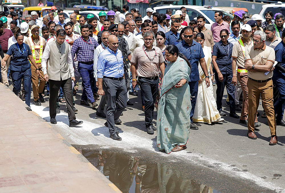 Rekha Gupta inspects in Delhi