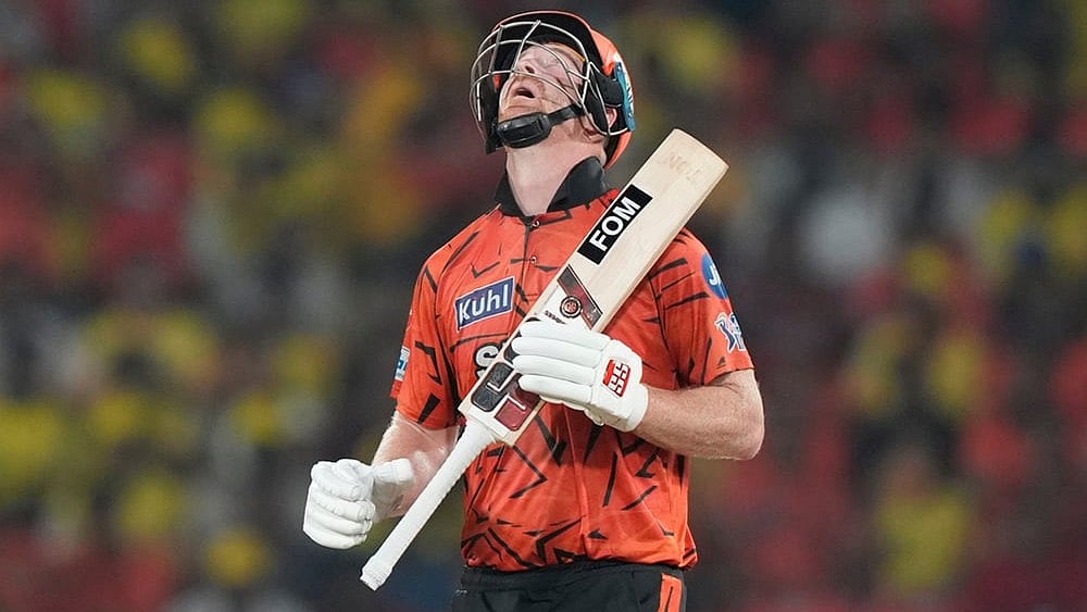 Sunrisers Hyderabad's Heinrich Klaasen celebrates his fifty runs during the Indian Premier League cricket match between Sunrisers Hyderabad and Chennai Super Kings in Hyderabad. - | Photo: AP/Mahesh Kumar A.