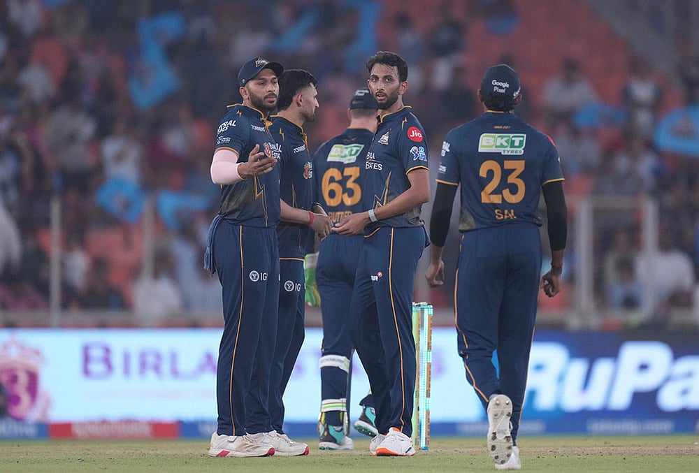 GT vs MI IPL 2026 Match 30 photos-Prasidh Krishna