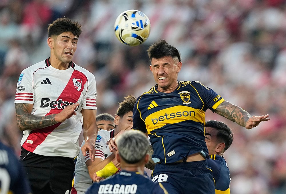 River Plate vs Boca Juniors Argentine soccer league Primera Division-Lautaro Rivero