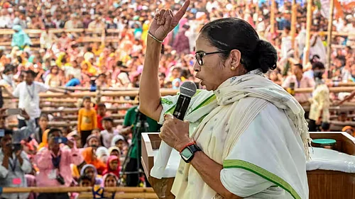 PTI : South Bengal Scripts Mamatas Swansong As BJP Storms TMC Bastions