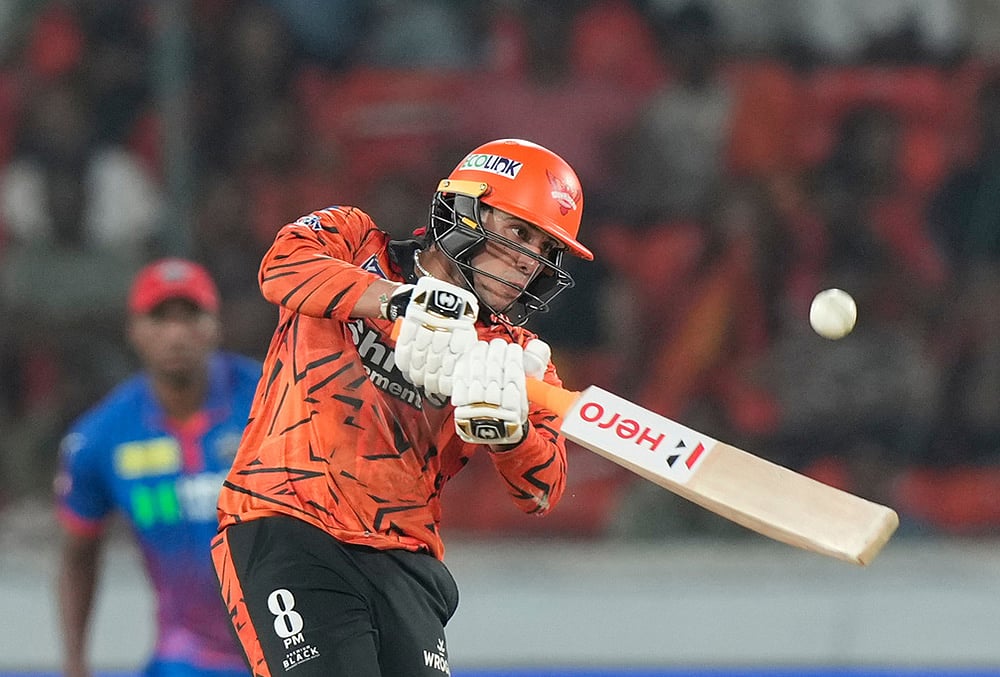 SRH vs DC IPL 2026 match 31 photos-Abhishek Sharma