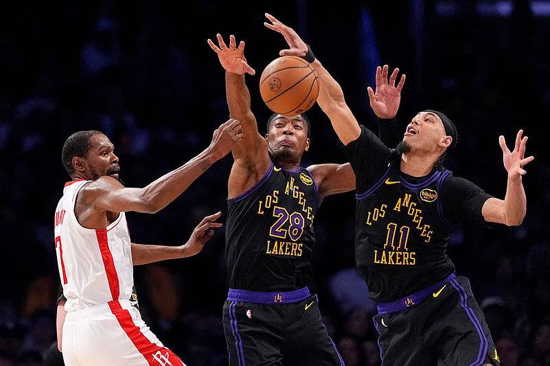 NBA Basketball: Houston Rockets vs Los Angeles Lakers