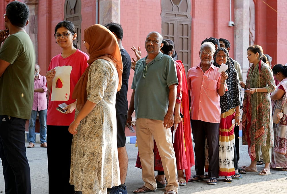 Citizens voting India