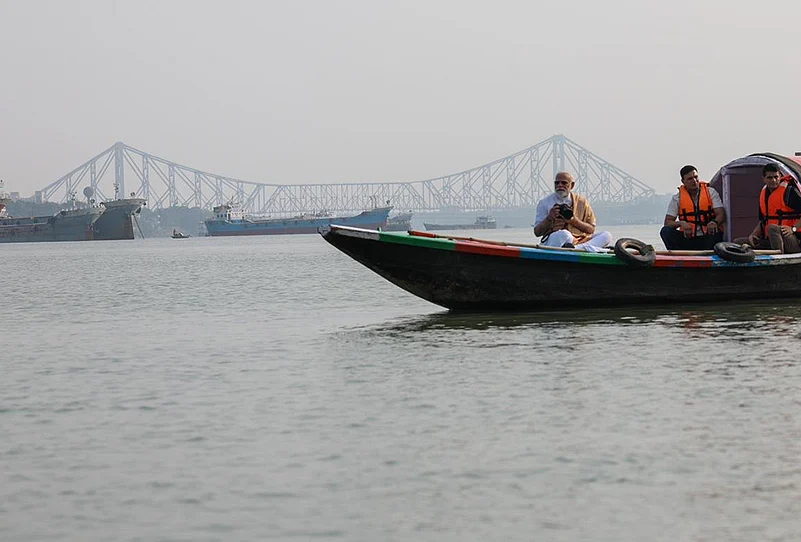 Hooghly river west bengal