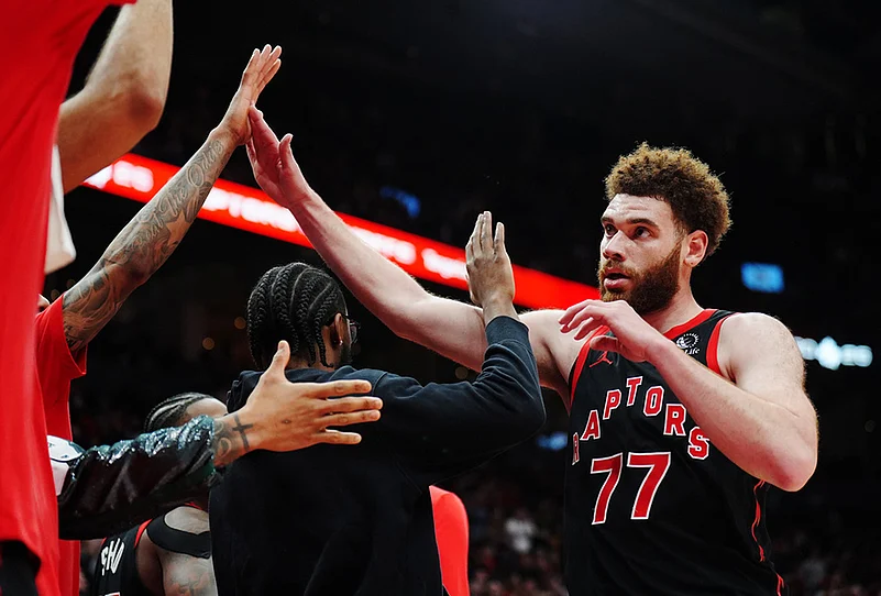 Raptors vs Cavaliers NBA 2026 Playoffs game 3 photo-Jamison Battle