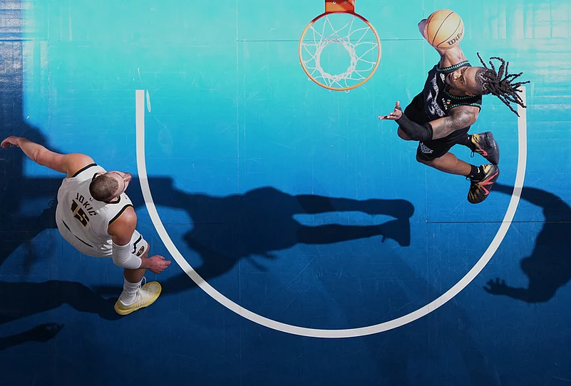 Timberwolves vs Nuggets NBA 2026 Playoffs game 3 photo-Ayo Dosunmu