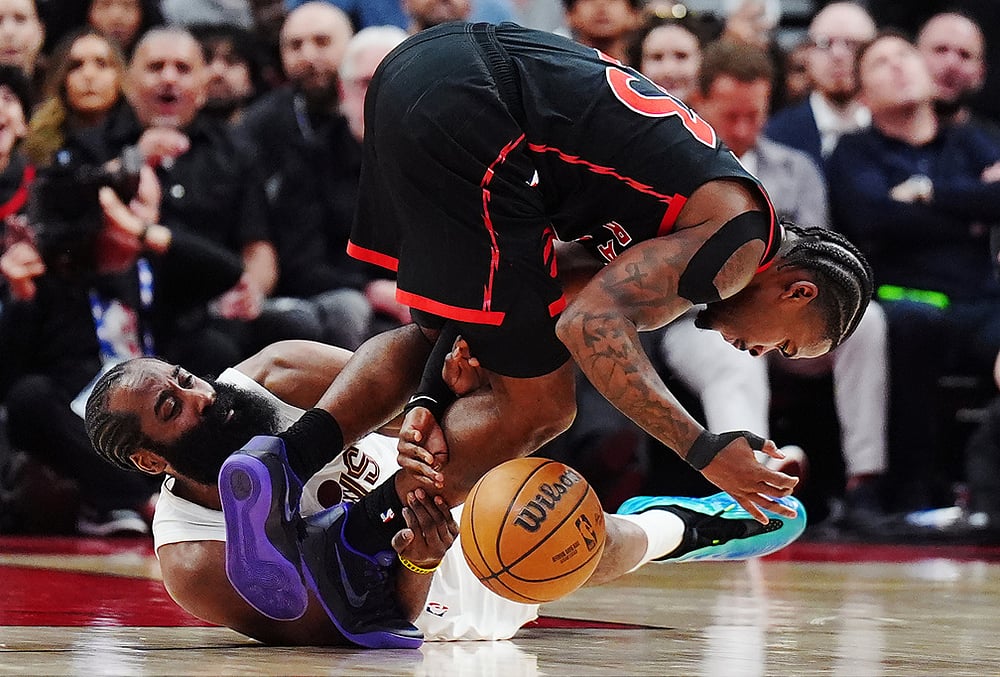 Raptors vs Cavaliers NBA 2026 Playoffs game 3 photo-Jamal Shead
