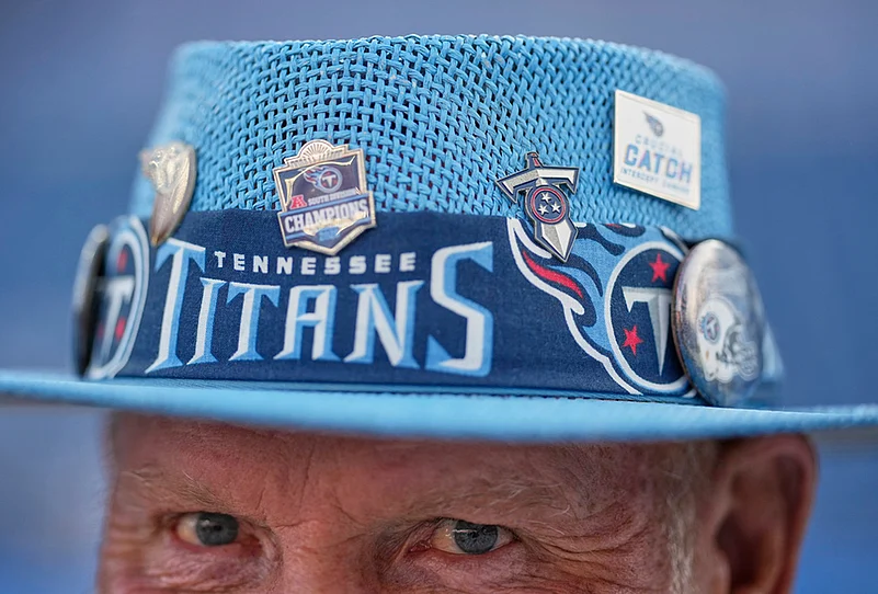 NFL football Draft 2026 photos-Tennessee Titans fan