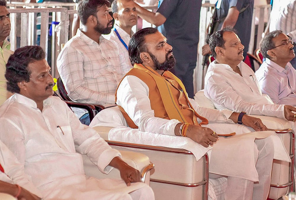 Samrat Choudhary listens to Mann Ki Baat