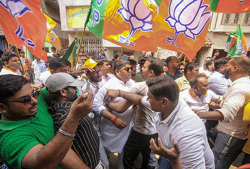 WB polls: TMC, BJP supporters